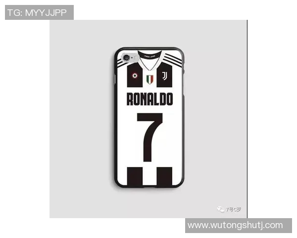 创意手机壳手绘图展示足球明星风采让你随时随地感受绿茵魅力 创意手机壳手绘图展示足球明星风采让你随时随地感受绿茵魅力